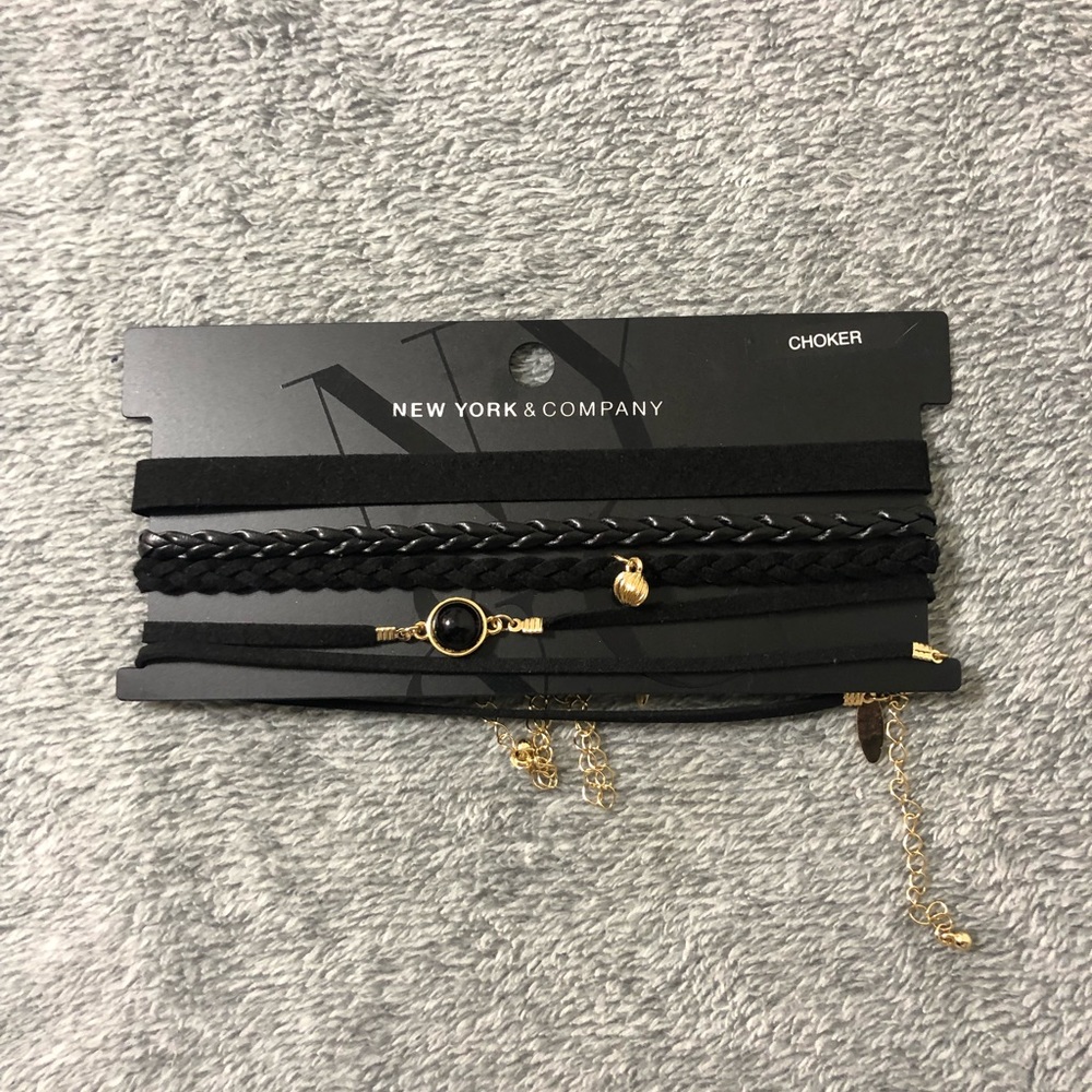 Choker set